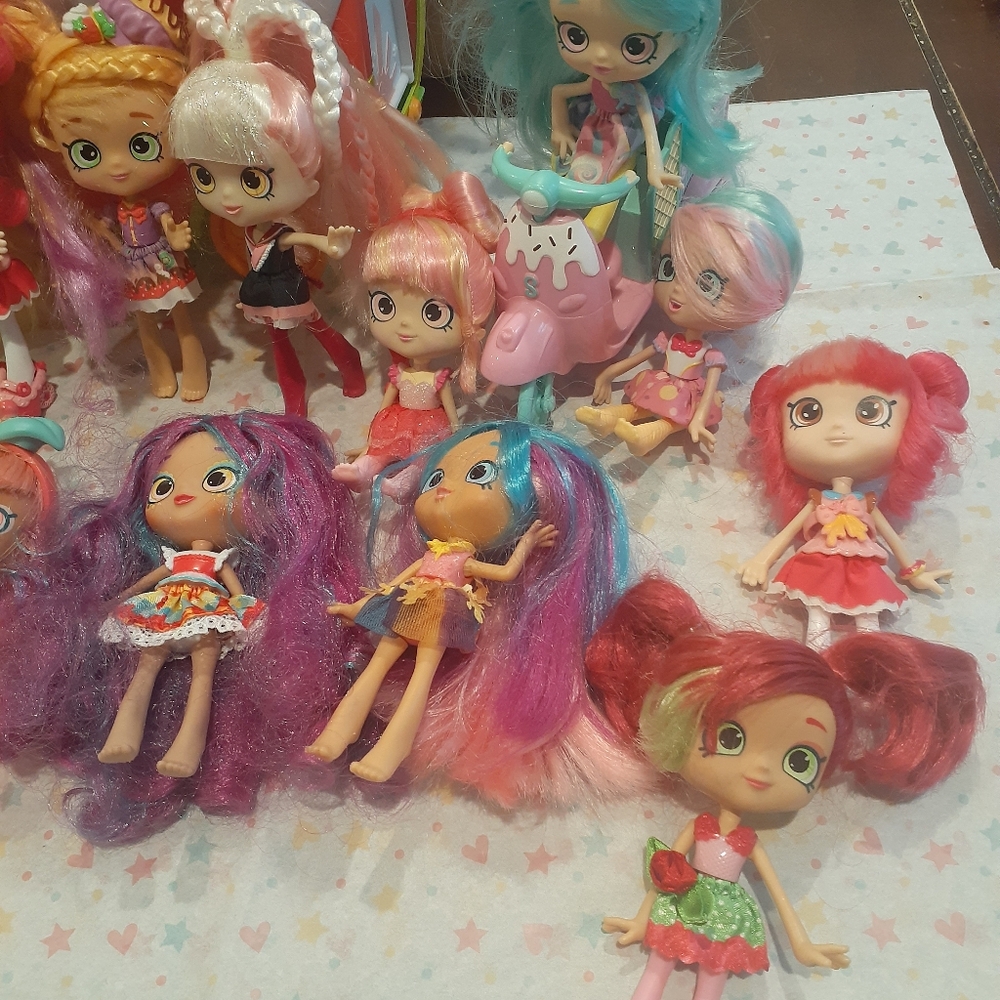 SHOPKINS DOLL LOT - Picture 3 of 4